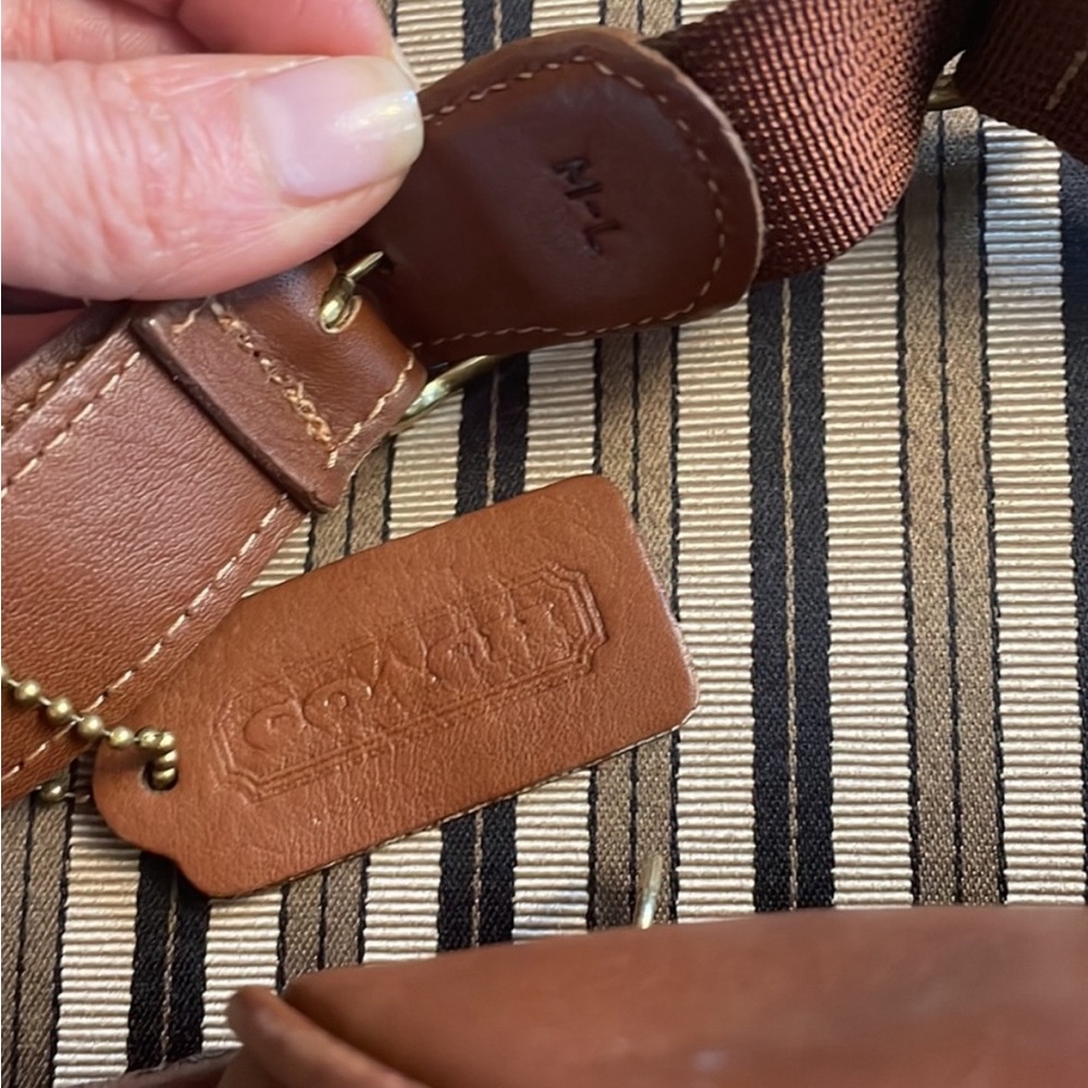 Sizing for waist pouches - Picture 1 of 1